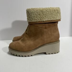 Dolce Vita RUMEE Cuffed Wedge Boot Women’s 8.5 Brown Faux Suede Sherpa Pull On